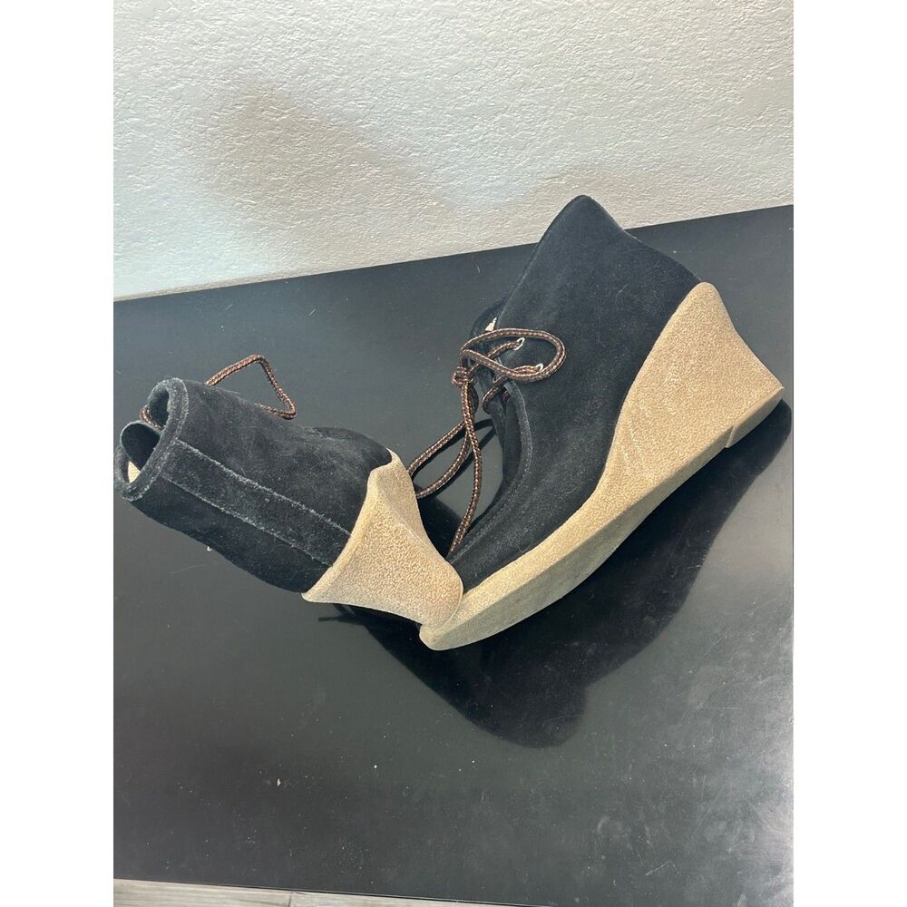 Newport News Suede Boots - Picture 2 of 5